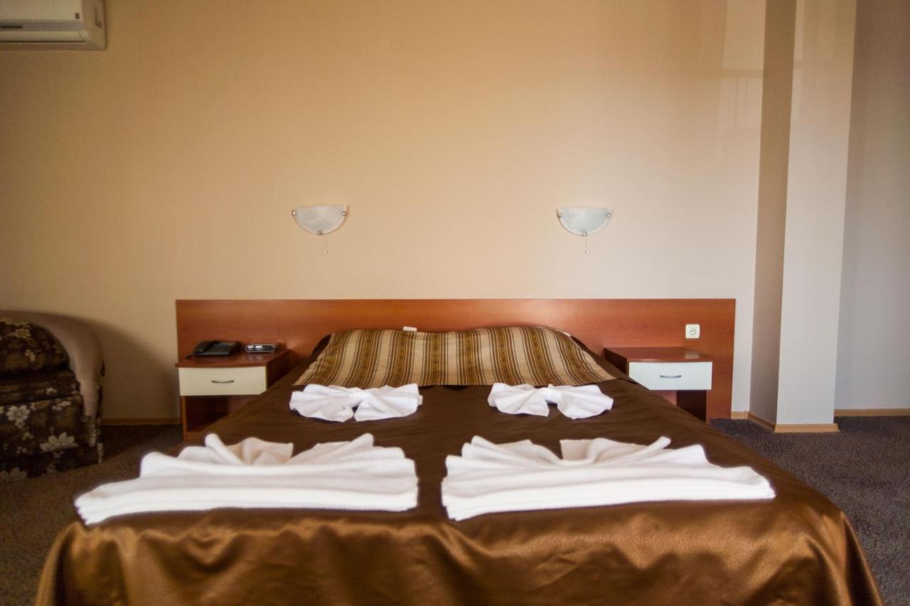Hotel Saint George Burgas City Exterior foto