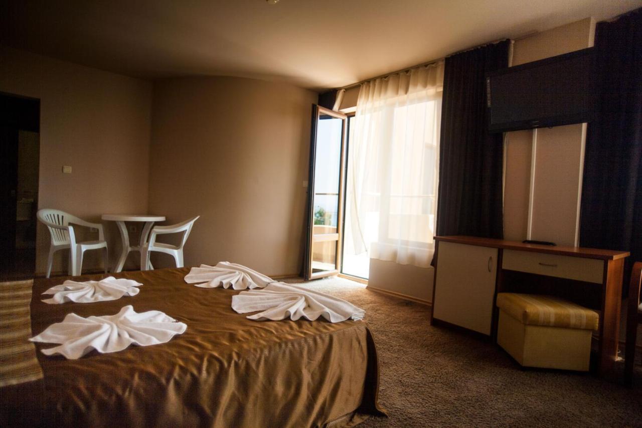Hotel Saint George Burgas City Exterior foto